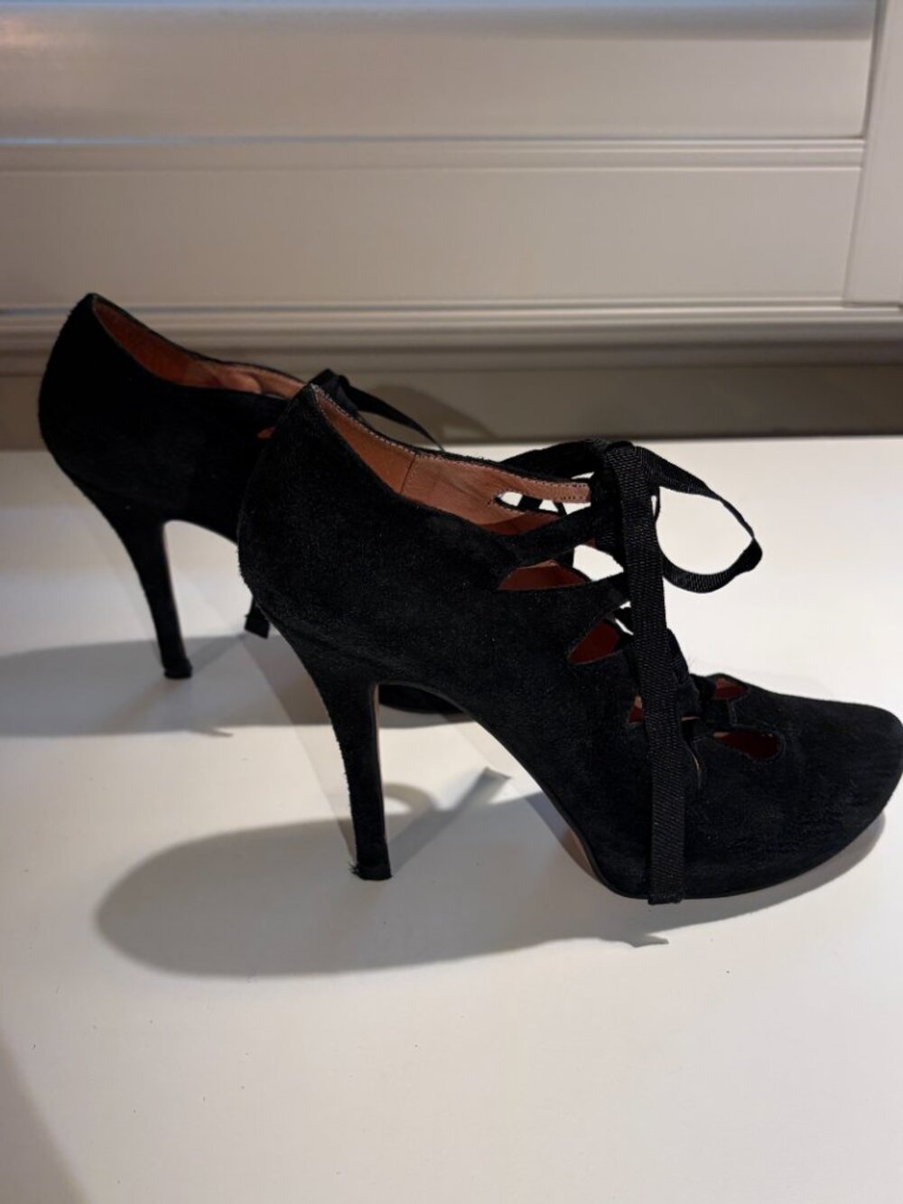 KG Kurt Geiger Roman Black Suede Lace Up Heels EU 39